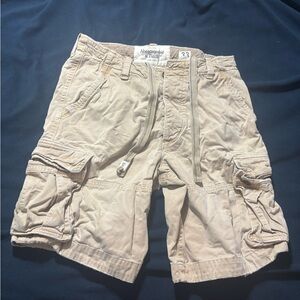 Abercrombie & Fitch Tan Cargo Shorts Relaxed Fit